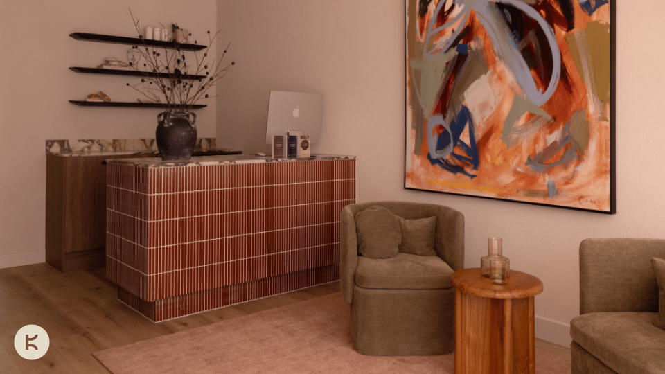 What is colon hydrotherapy?